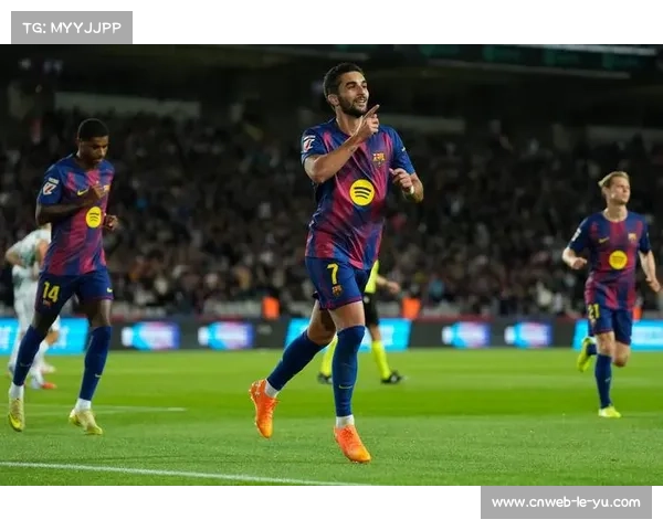 巴萨对埃尔切12连胜达成！50场联赛攻入101球创纪录